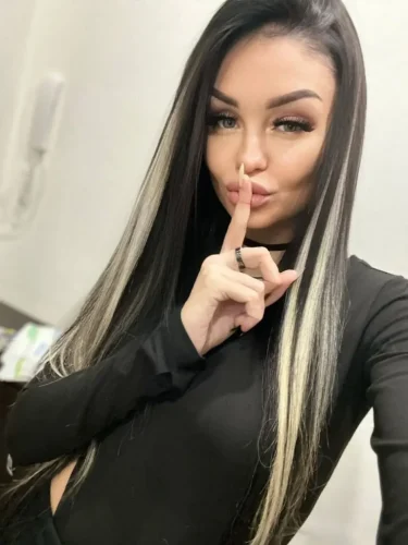 Elite companion Ruslana is available in the Modern Escort service for Kyiv gentlemen