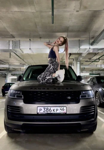 Ескорт дівчина Мелисса пропонує в агентстві Modern в елітних районах Києва