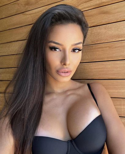 Елітна супутниця Милла надає на ринку елітних послуг у Києві